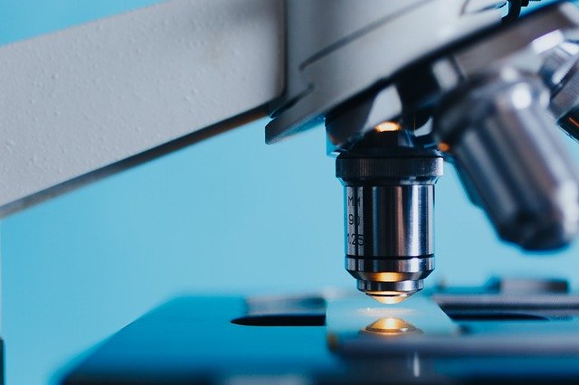 Representação de instrumento utilizado na busca por um tratamento para Covid-19 utilizando fatores imunológicos