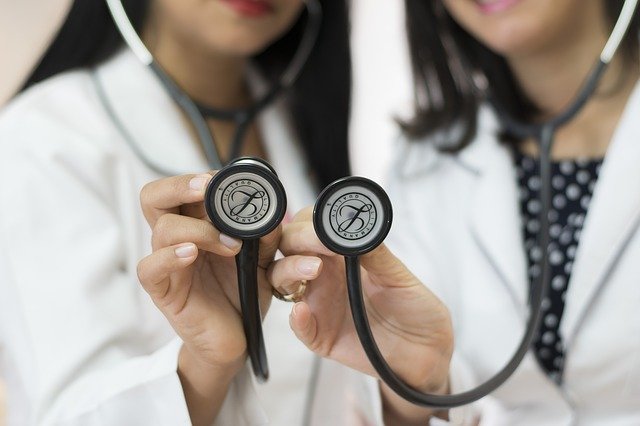 A Consulta em Atenção Primário deve seguir protocolos adequados a suas características