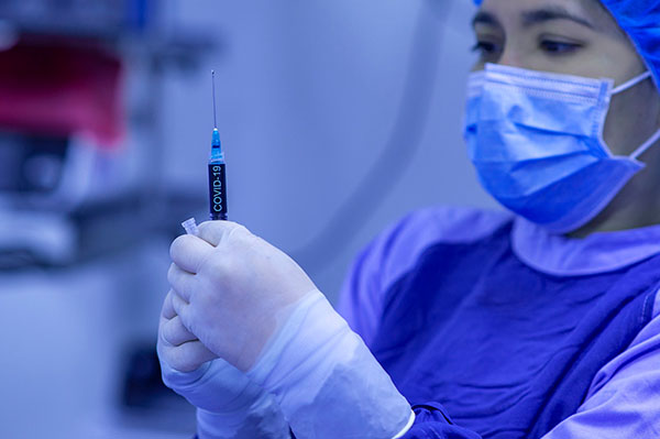 novo medicamento de Covid-19 começa testes no Brasil.