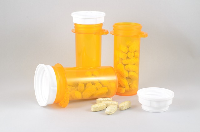 Tofacitinibe em pacientes hospitalizados com pneumonia por Covid-19
