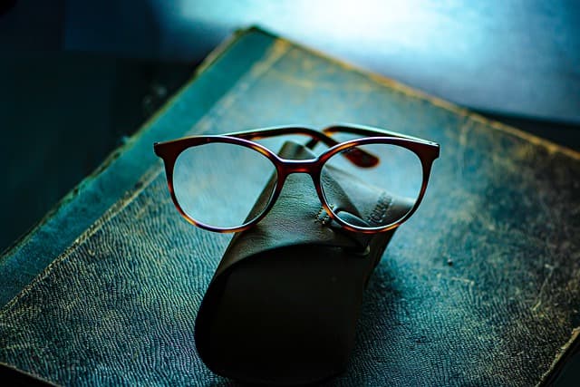 Lentes de óculos MiYOSMART Controle da miopia com lentes com tecnologia DIMS