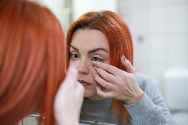 Efeito das lentes de contato rígidas gás permeáveis no Ceratocone