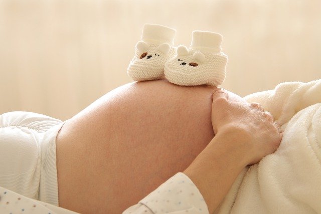 Uso de pessário associado a progesterona para prevenção de partos prematuros em mulheres com colo uterino curto