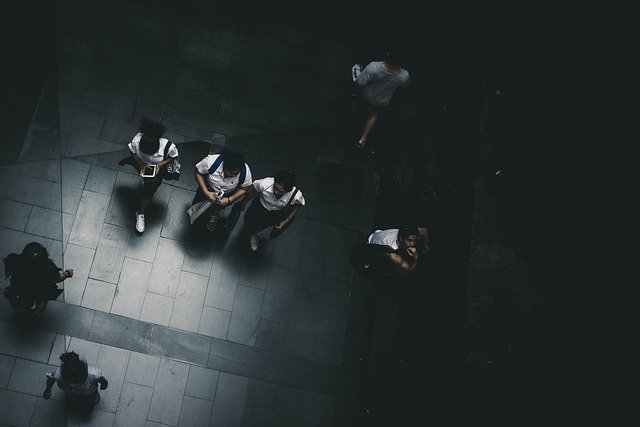 Saúde mental de adolescentes e jovens no Brasil: ações governamentais
