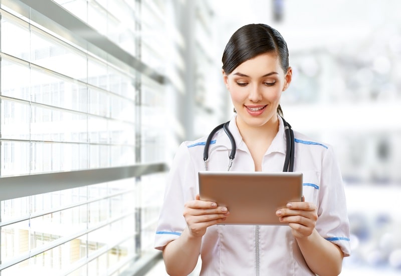 Qual o melhor antiagregante no longo prazo em pacientes diabéticos com stent