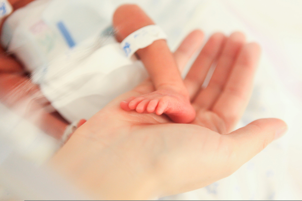 OMS: Na última década, 152 milhões de bebês prematuros nasceram no mundo
