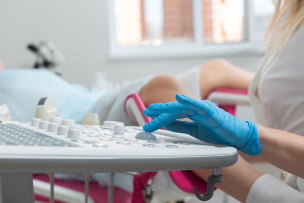 Resultados maternos e fetais entre mulheres grávidas com vaginose bacteriana