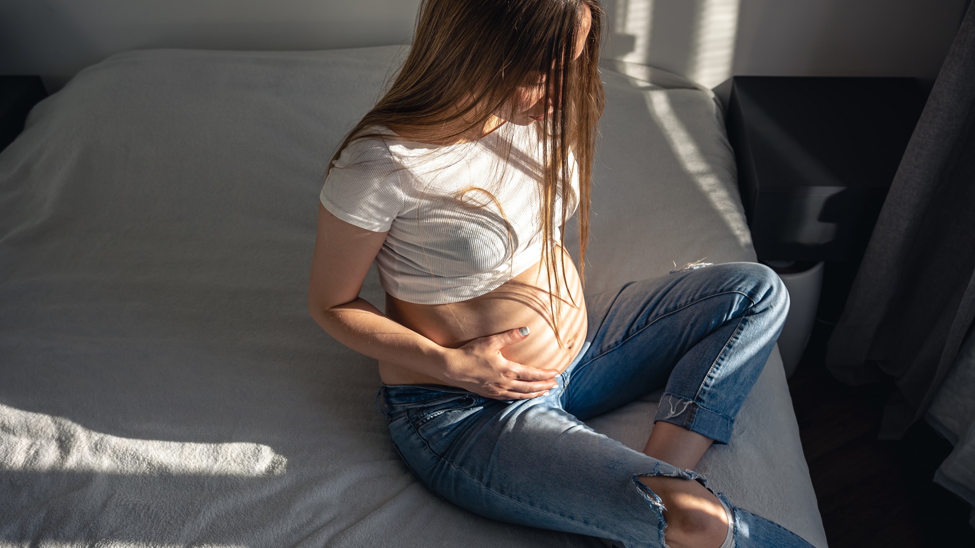 Gravidez na adolescência cresce e impacta sistema de saúde, aponta estudo 