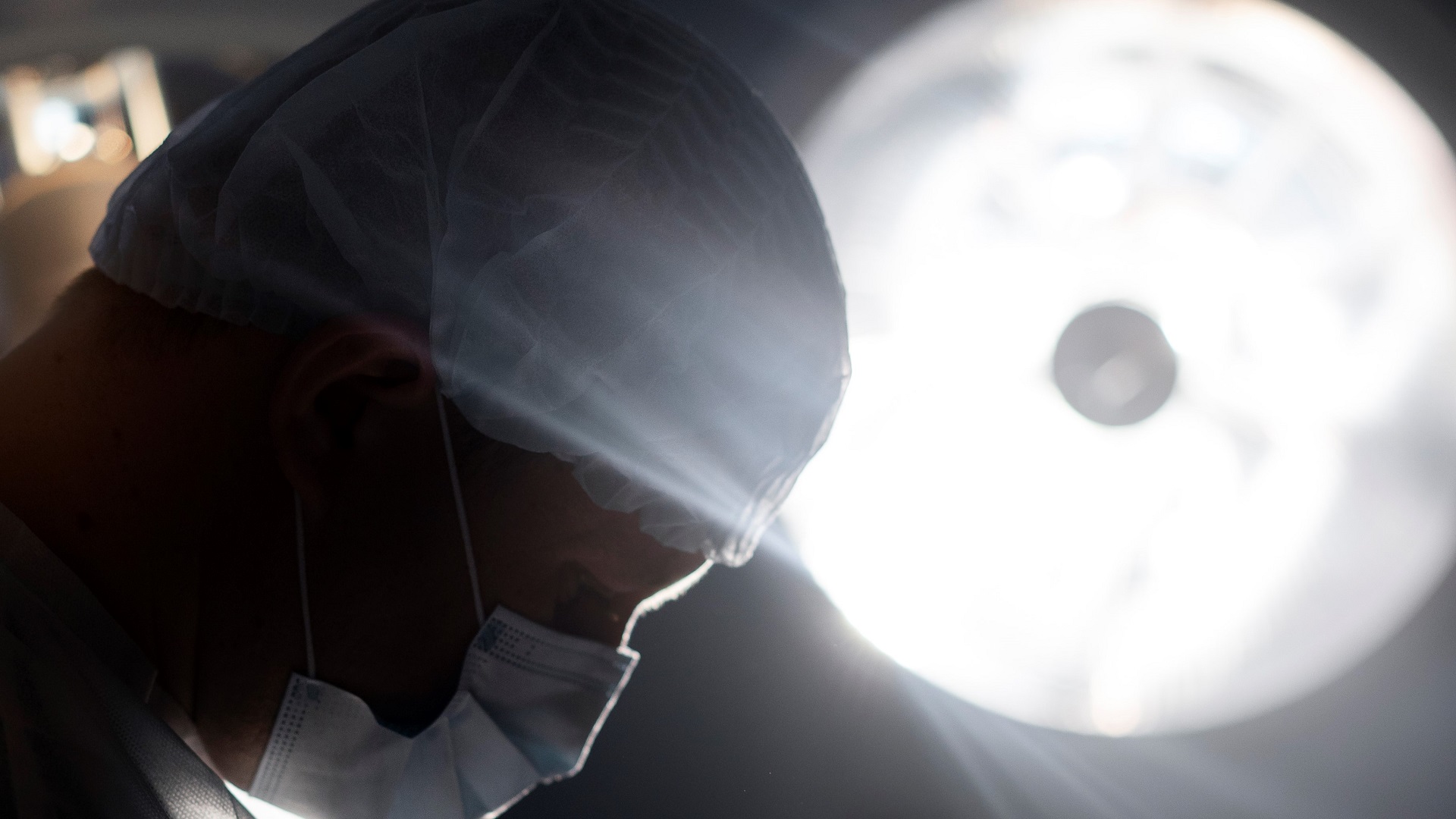 SUS terá cirurgia robótica para câncer de próstata após decisão da Conitec 