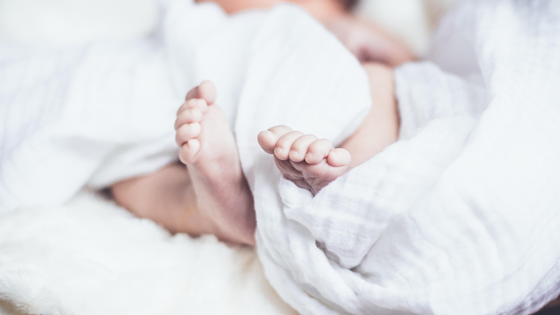 Inequidades e resiliência: fatores sociais no risco de encefalopatia neonatal 