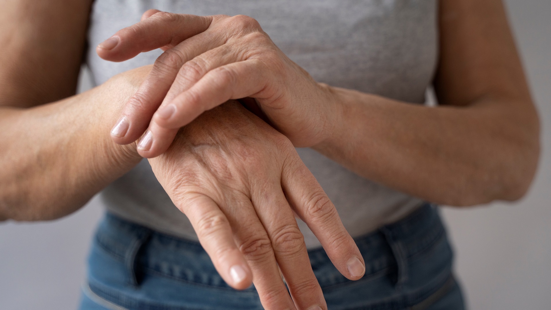 Tremor Essencial x doença de Parkinson: Como diferenciar?