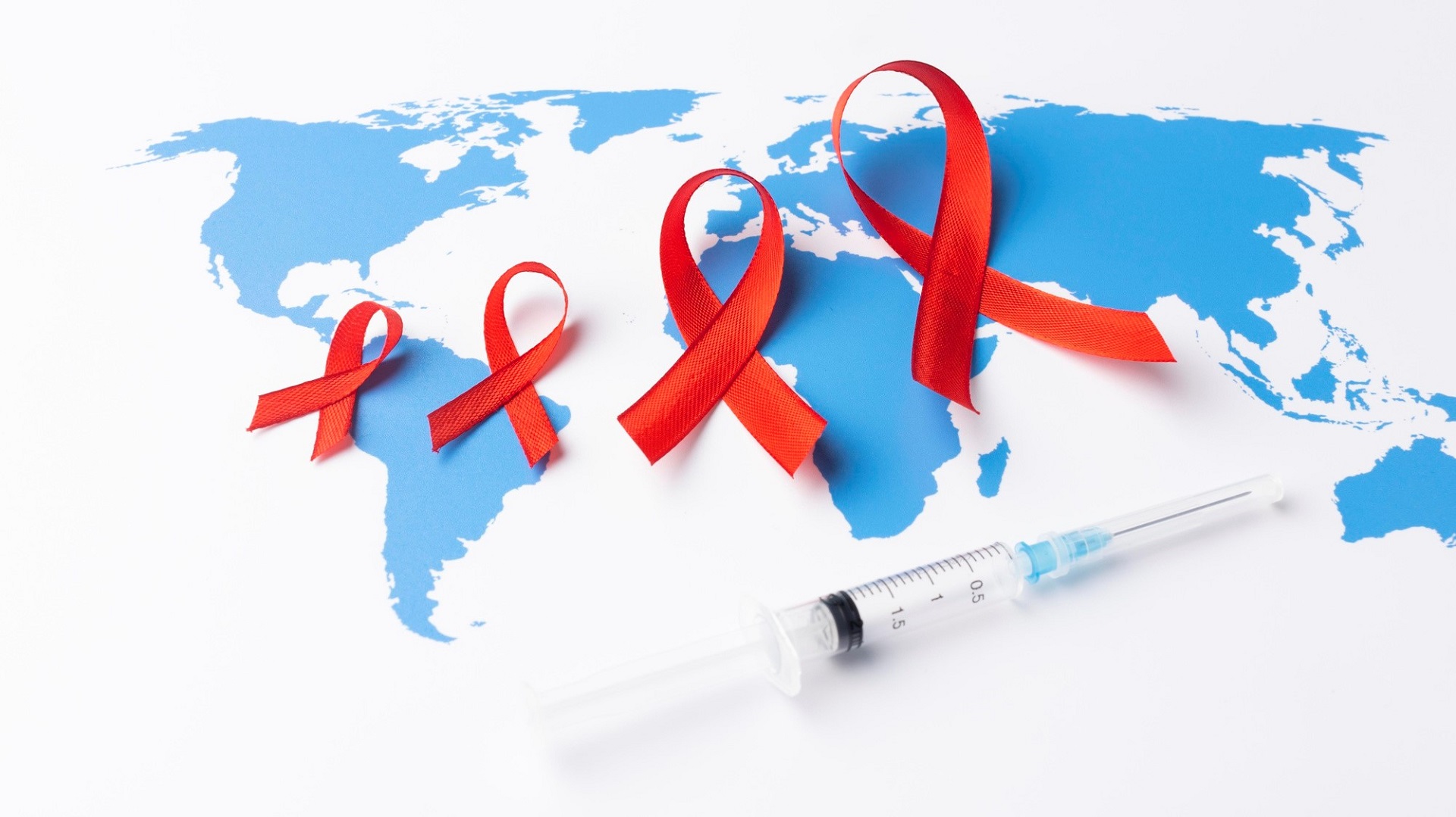 OMS aponta avanços contra o HIV, hepatites e ISTs, mas há risco de retrocessos