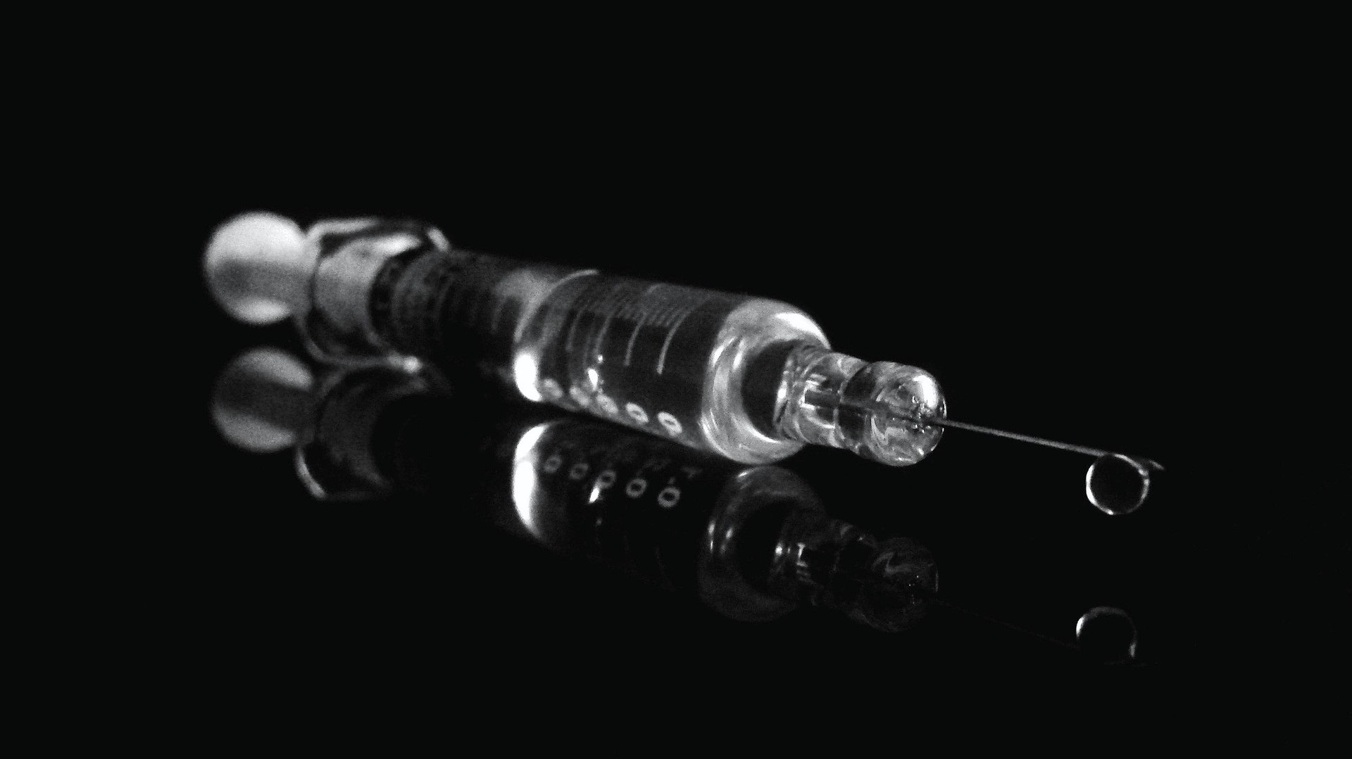 FDA aprova primeira vacina de mRNA para Influenza