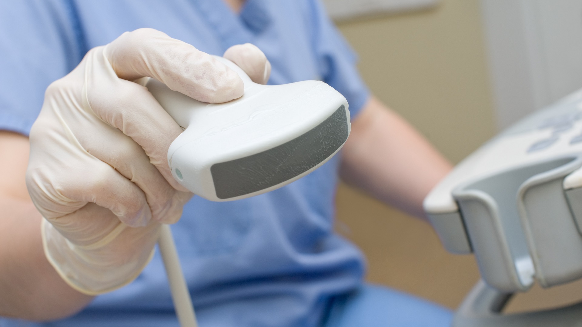 Ultrassonografia intestinal na detecção de recorrência de Crohn pós-operatório?