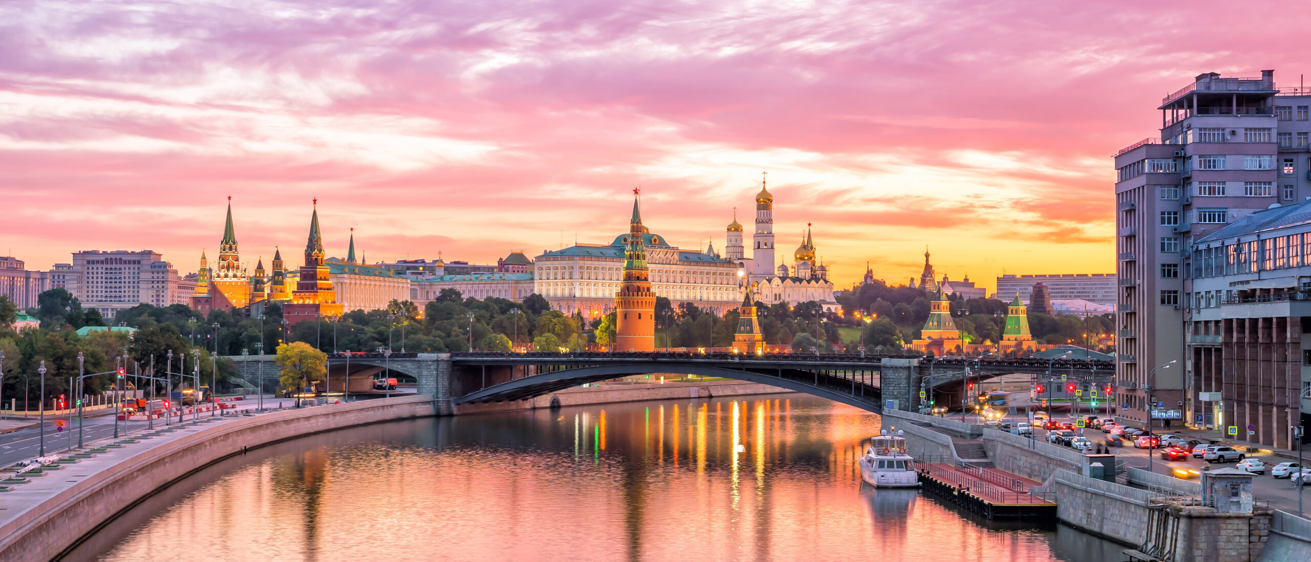 Cartão postal com principais pontos turísticos da Rússia