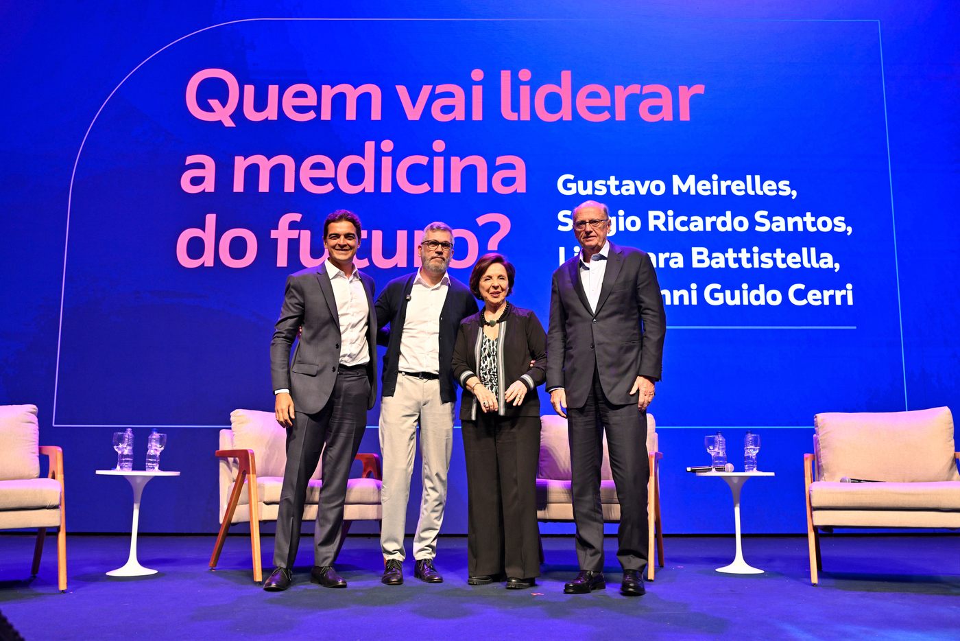 Fotografia do Afya Summit 2026 durante o bloco 05, Quem vai liderar a Medicina do futuro?
